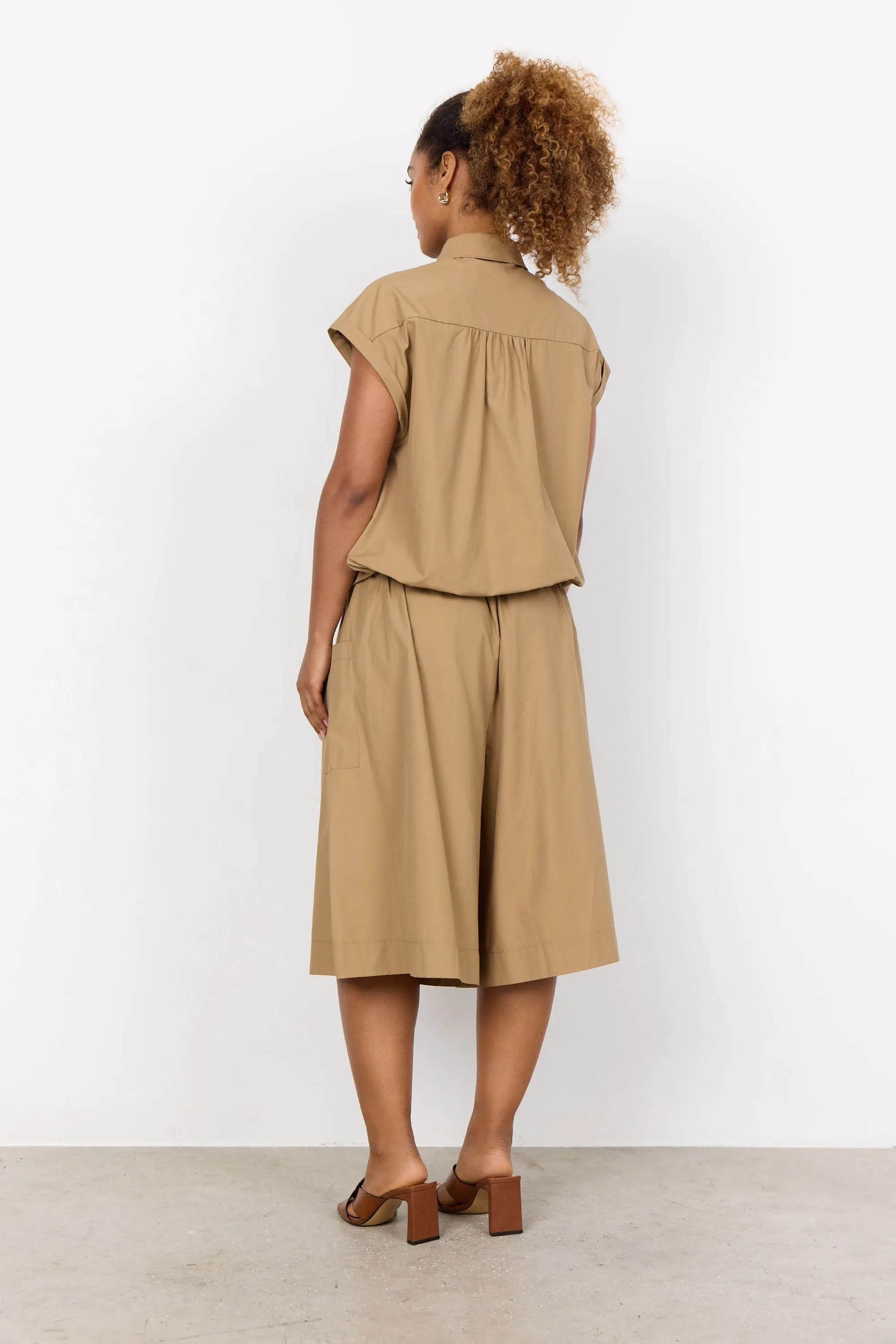 DRAWSTRING HEM BLOUSE